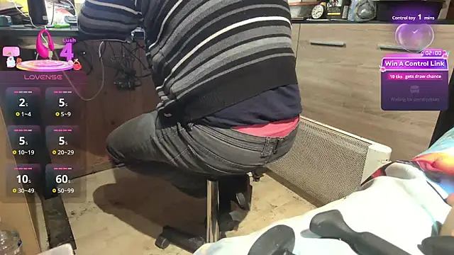 Snapshot of misteryman1956 chatting on March 30, 2026, 5:14 pm misteryman1956 online show from March 30, 2026, 5:14 pm