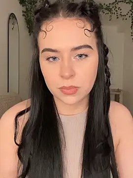  SweetCandyy online show from March 28, 2026, 8:30 pm