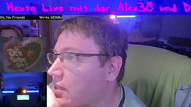 Snapshot of der_alex38 chatting on March 4, 2025, 8:27 pm der alex38 online show from March 4, 2025, 8:27 pm