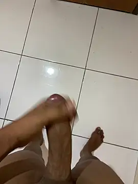 jkauan online show from February 4, 2025, 7:51 am