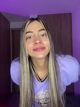 Issabela G1 online show from December 15, 2024, 6:40 am