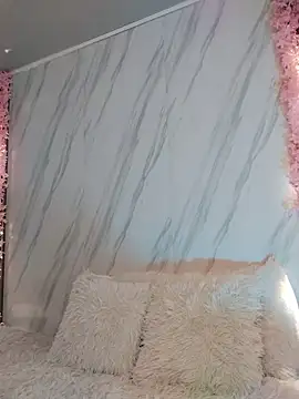 Nanda Vixen online show from November 12, 2025, 11:47 pm