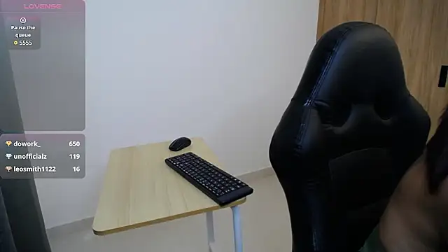 karoll marquez online show from February 3, 2026, 2:53 am