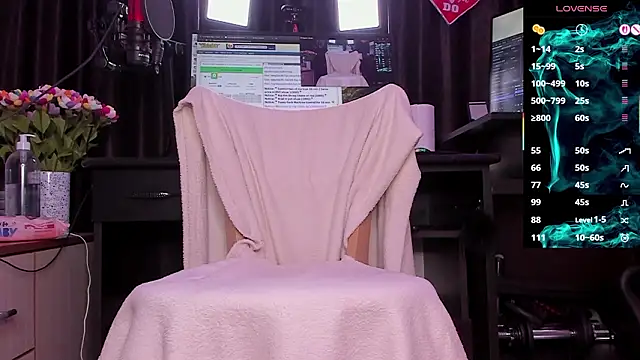 Raissa sky26 online show from February 7, 2026, 3:43 am