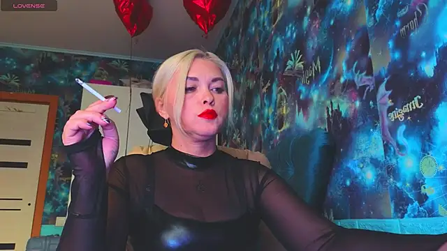 Snow Goddess online show from October 1, 2025, 11:27 am