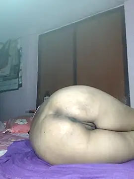 Snapshot of IndianRima chatting on September 19, 2025, 5:31 am IndianRima online show from September 19, 2025, 5:31 am