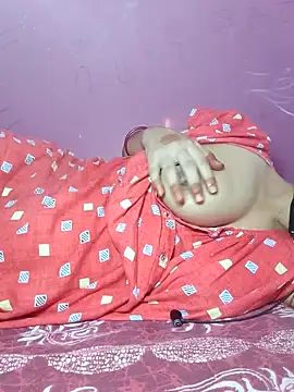 Snapshot of IndianRima chatting on October 1, 2025, 1:44 am IndianRima online show from October 1, 2025, 1:44 am