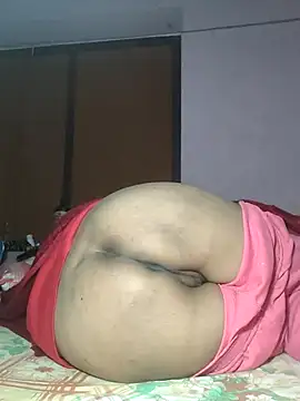 Snapshot of IndianRima chatting on December 4, 2025, 2:54 am IndianRima online show from December 4, 2025, 2:54 am