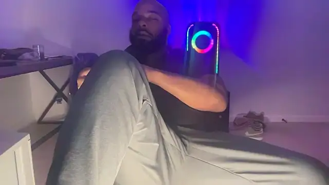 Snapshot of Bbcfun44 chatting on February 23, 2026, 6:33 am Bbcfun44 online show from February 23, 2026, 6:33 am