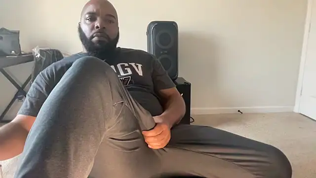 Snapshot of Bbcfun44 chatting on March 2, 2026, 11:11 pm Bbcfun44 online show from March 2, 2026, 11:11 pm