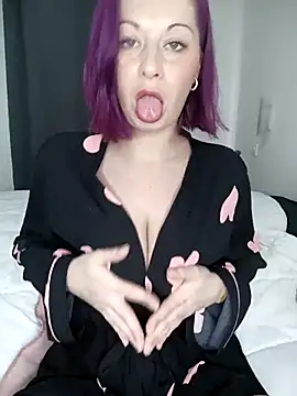 Chaudesquirt online show from February 20, 2025, 3:30 pm