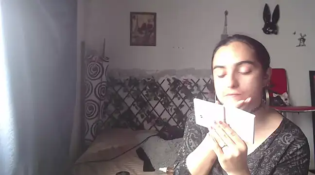 Snapshot of Candyparis chatting on January 8, 2025, 4:11 pm Candyparis online show from January 8, 2025, 4:11 pm