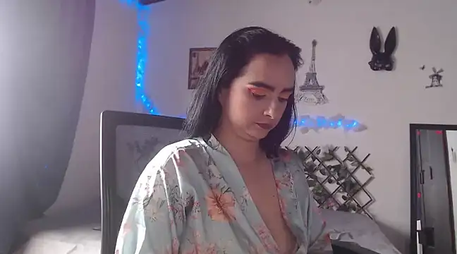 Snapshot of Candyparis chatting on February 6, 2025, 8:56 pm Candyparis online show from February 6, 2025, 8:56 pm