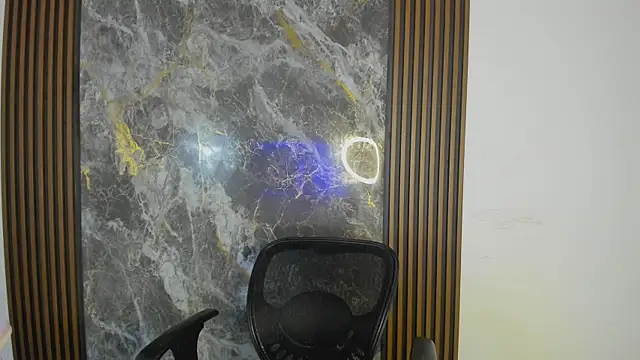 nicol jone1 online show from January 5, 2026, 11:41 pm