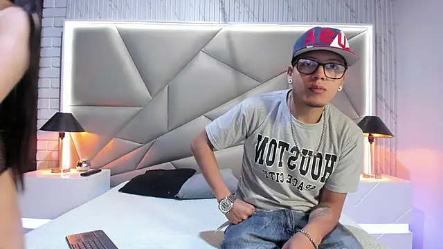 Snapshot of Bonny_Bonss chatting on January 30, 2025, 7:26 pm Bonny Bonss online show from January 30, 2025, 7:26 pm