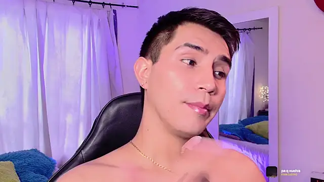 Chris Maddox online show from November 15, 2025, 7:32 pm