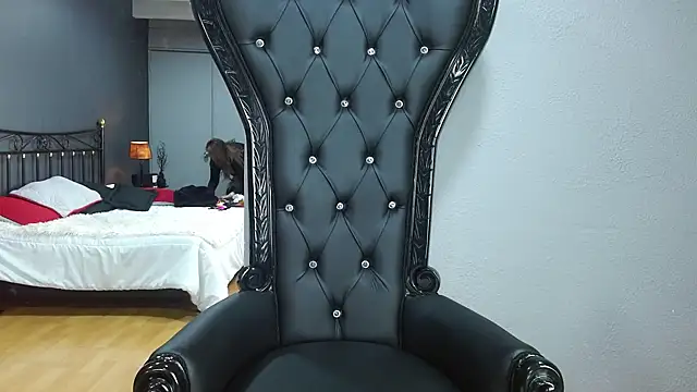 Snapshot of MelaniaKnauss chatting on December 5, 2024, 8:00 pm MelaniaKnauss online show from December 5, 2024, 8:00 pm