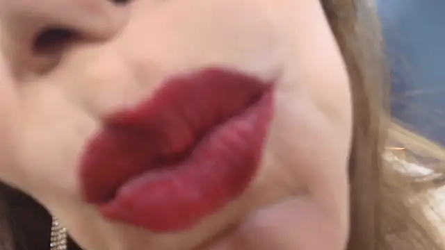 Snapshot of MelaniaKnauss chatting on March 19, 2025, 8:32 pm MelaniaKnauss online show from March 19, 2025, 8:32 pm