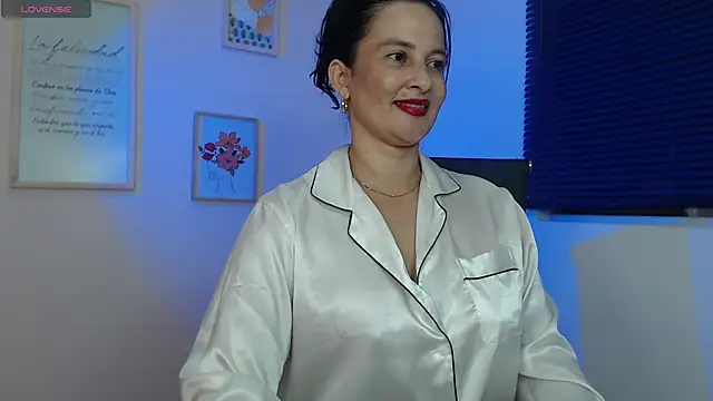 lucy diiaz online show from January 5, 2025, 2:38 am