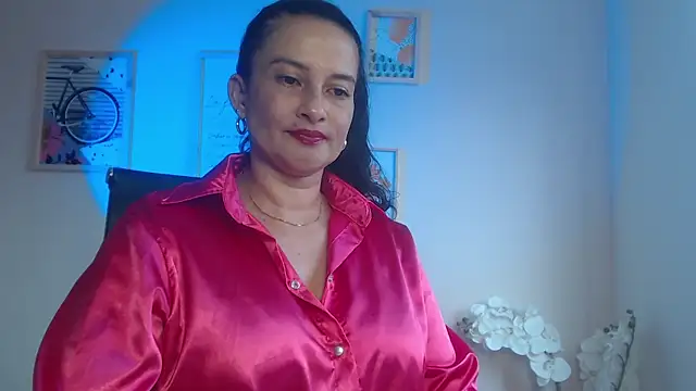 lucy diiaz online show from February 3, 2025, 6:49 pm