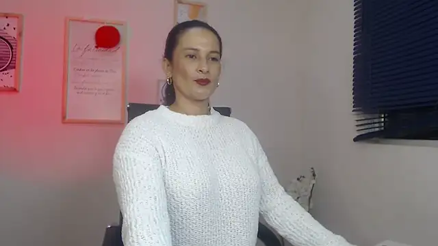 lucy diiaz online show from March 1, 2025, 11:47 pm