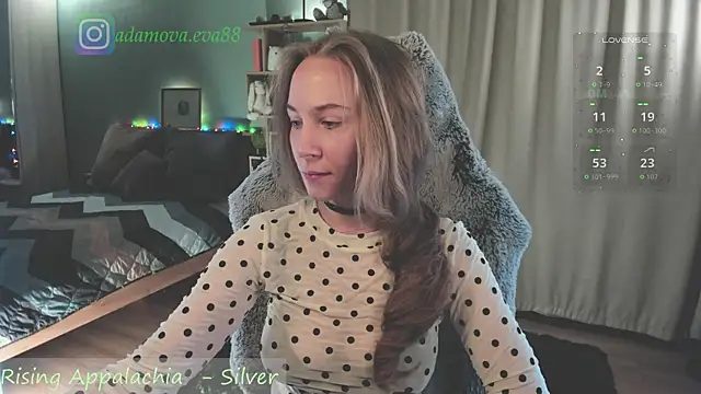 Snapshot of _Eva_Adama chatting on February 6, 2026, 5:38 pm Eva Adama online show from February 6, 2026, 5:38 pm