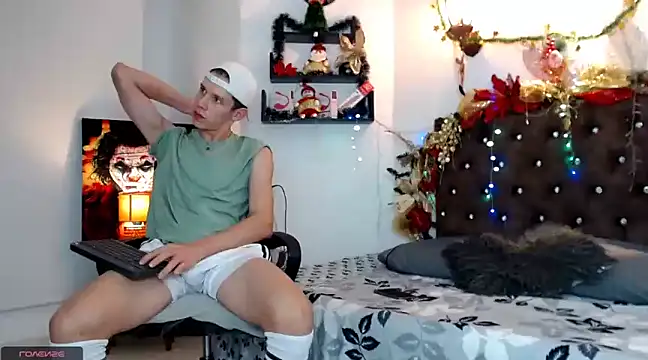 flowers18 online show from December 23, 2024, 12:14 am