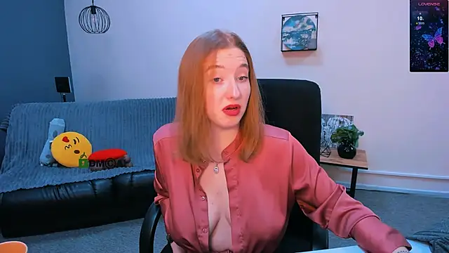 Snapshot of daisy_candy chatting on December 24, 2024, 4:55 am daisy candy online show from December 24, 2024, 4:55 am