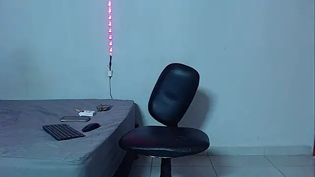 mikecoper 23 online show from November 26, 2025, 2:18 pm