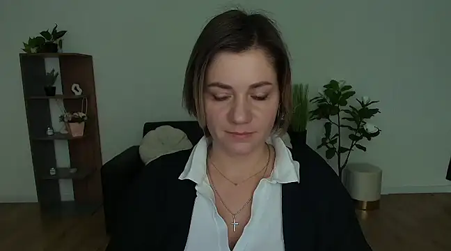 Snapshot of MariaSttone chatting on December 15, 2024, 2:59 pm MariaSttone online show from December 15, 2024, 2:59 pm