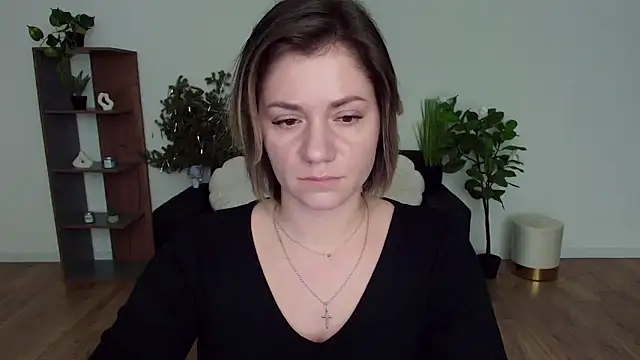 Snapshot of MariaSttone chatting on January 22, 2025, 2:56 pm MariaSttone online show from January 22, 2025, 2:56 pm