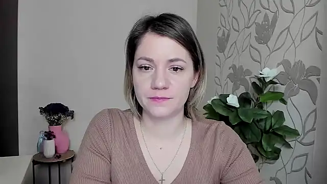 Snapshot of MariaSttone chatting on February 26, 2025, 2:03 pm MariaSttone online show from February 26, 2025, 2:03 pm