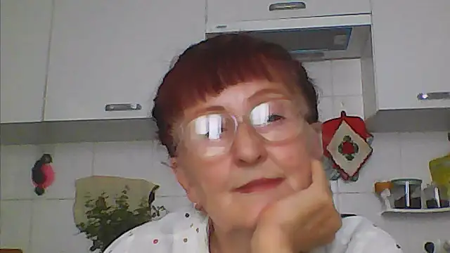 TanyaSweet634 online show from July 14, 2026, 5:34 am