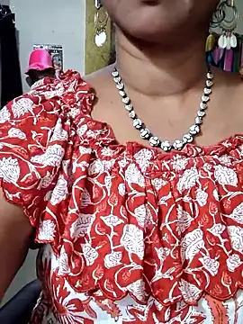 Snapshot of Bangarupapa chatting on February 7, 2026, 5:16 pm Bangarupapa online show from February 7, 2026, 5:16 pm