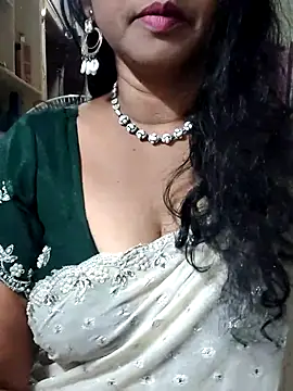 Snapshot of Bangarupapa chatting on February 21, 2026, 4:24 am Bangarupapa online show from February 21, 2026, 4:24 am