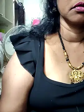 Snapshot of Bangarupapa chatting on February 22, 2026, 6:39 pm Bangarupapa online show from February 22, 2026, 6:39 pm