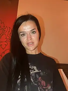 English-Chloe96 online show from February 20, 2025, 5:18 pm