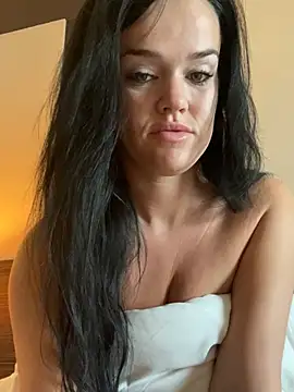 English-Chloe96 online show from February 23, 2025, 10:06 am