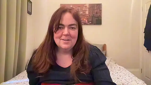 Snapshot of curvy-milf-abbie chatting on February 12, 2025, 12:01 pm curvy-milf-abbie online show from February 12, 2025, 12:01 pm