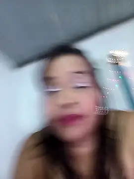 Snapshot of _violetta_- chatting on February 16, 2026, 11:34 pm violetta - online show from February 16, 2026, 11:34 pm