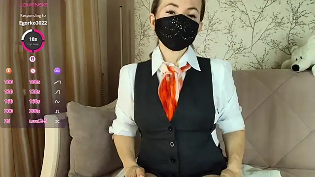 MilfeaN online show from September 19, 2025, 7:36 pm