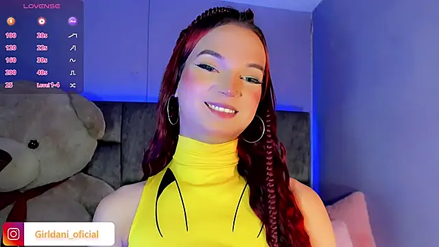 Liittle foxxxy online show from December 13, 2024, 6:53 am