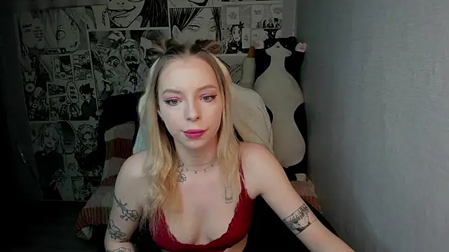 Snapshot of Martha_Cameron chatting on February 13, 2025, 11:15 pm Martha Cameron online show from February 13, 2025, 11:15 pm