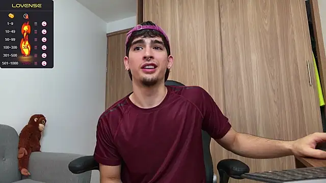 Snapshot of zenn_rush1 chatting on December 9, 2024, 11:26 am zenn rush1 online show from December 9, 2024, 11:26 am