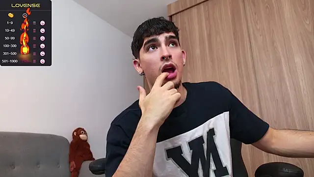 Snapshot of zenn_rush1 chatting on December 11, 2024, 7:46 pm zenn rush1 online show from December 11, 2024, 7:46 pm