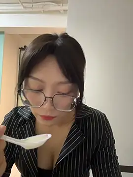 Snapshot of wt0314 chatting on February 28, 2026, 1:45 pm wt0314 online show from February 28, 2026, 1:45 pm