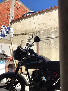 isacalejandroo online show from January 24, 2025, 6:35 pm