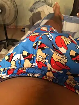 isacalejandroo online show from March 3, 2025, 2:15 pm