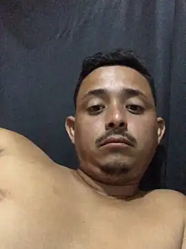 isacalejandroo online show from February 12, 2026, 6:58 pm