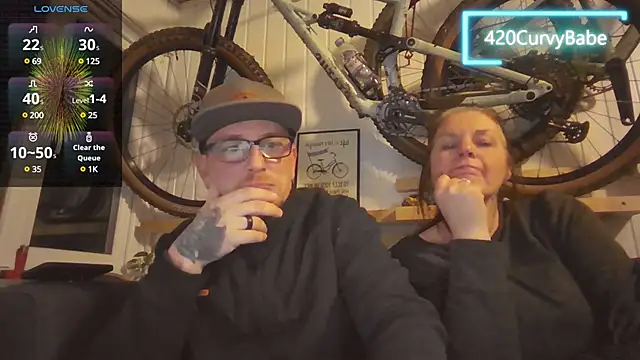 420Curvybabe online show from January 3, 2025, 9:26 pm